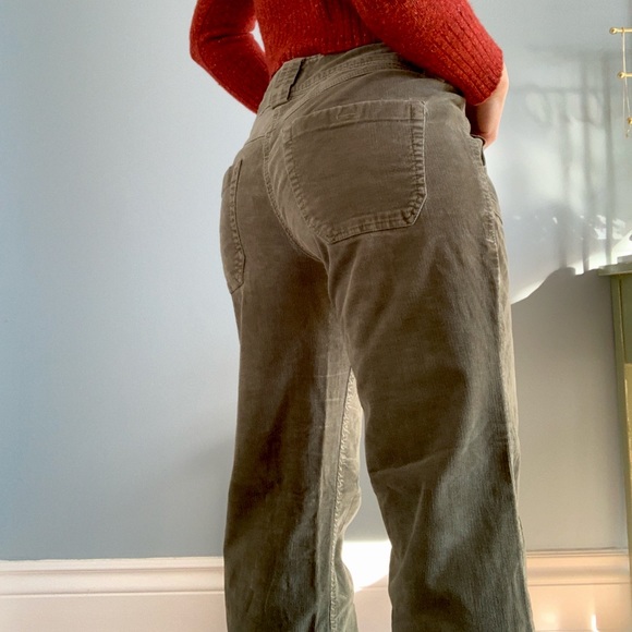 Green corduroy slightly flared pants - Picture 2 of 3